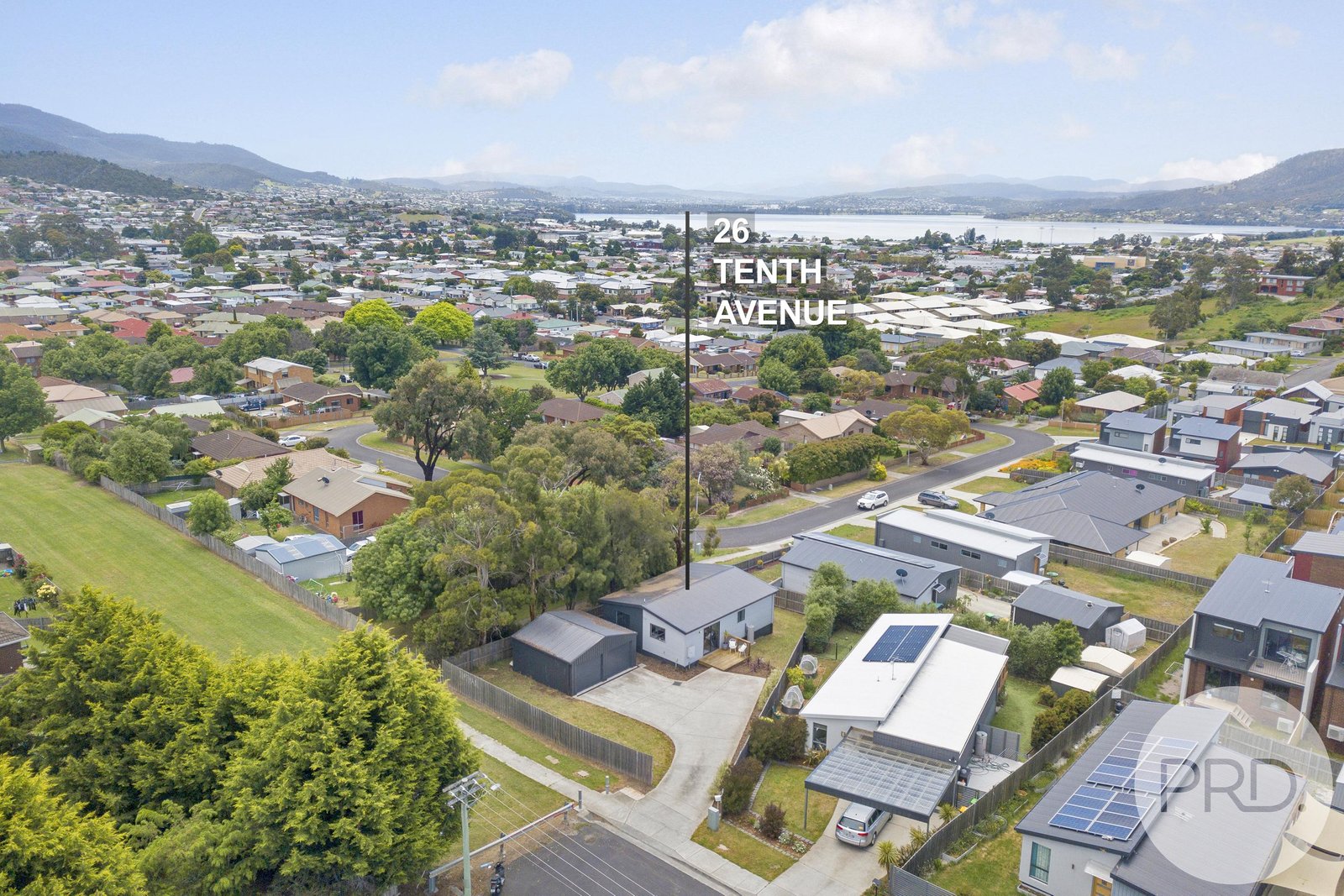 26 Tenth Avenue WEST MOONAH 2
