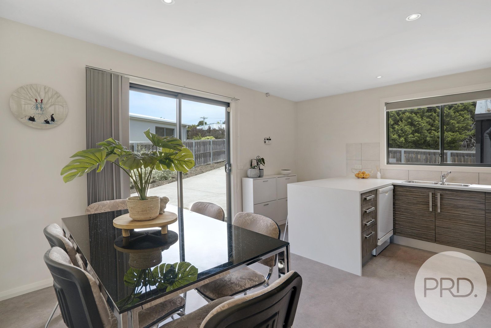 26 Tenth Avenue WEST MOONAH 7