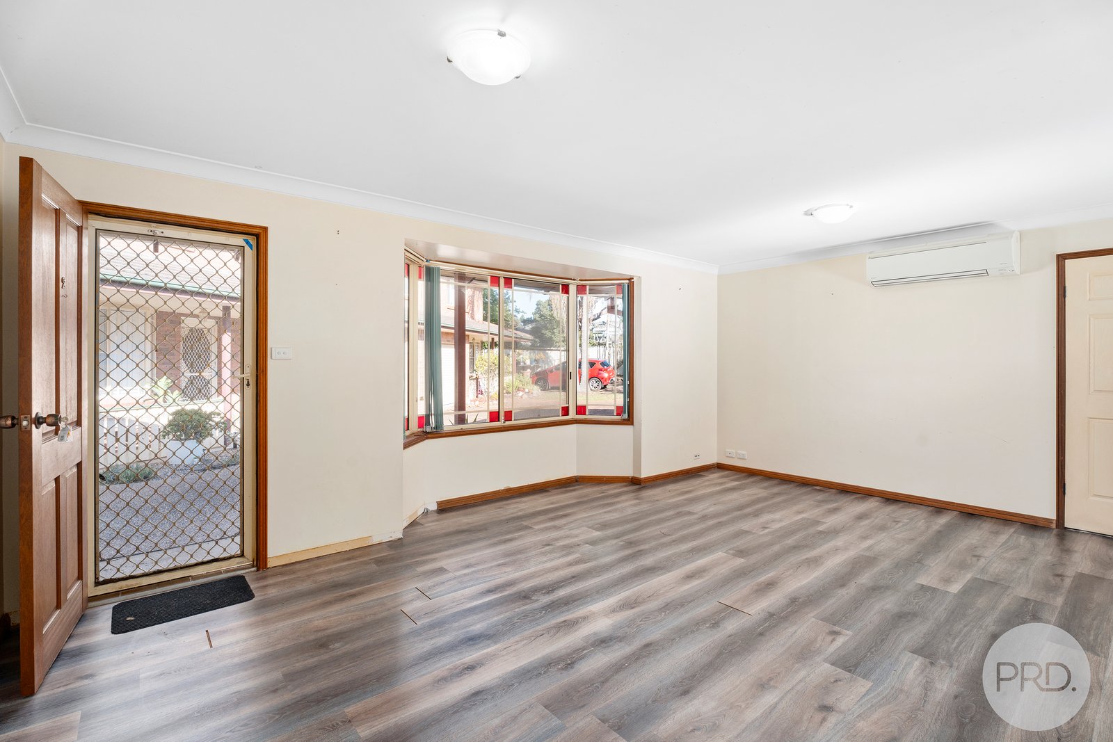 2/6 The Jib  SALAMANDER BAY 3