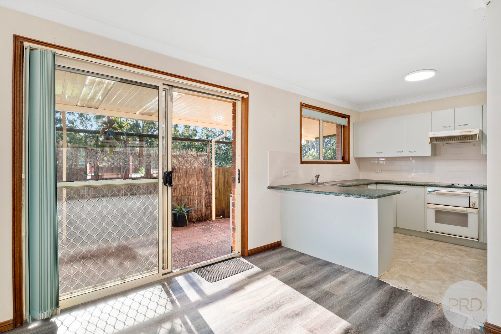 2/6 The Jib  SALAMANDER BAY 5