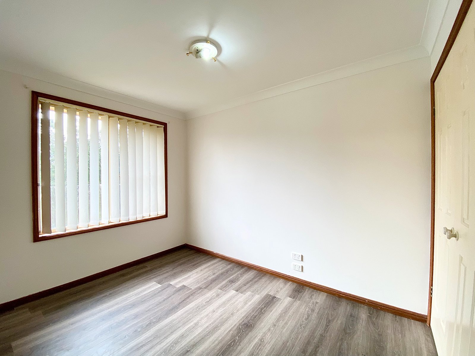 2/6 The Jib  SALAMANDER BAY 16