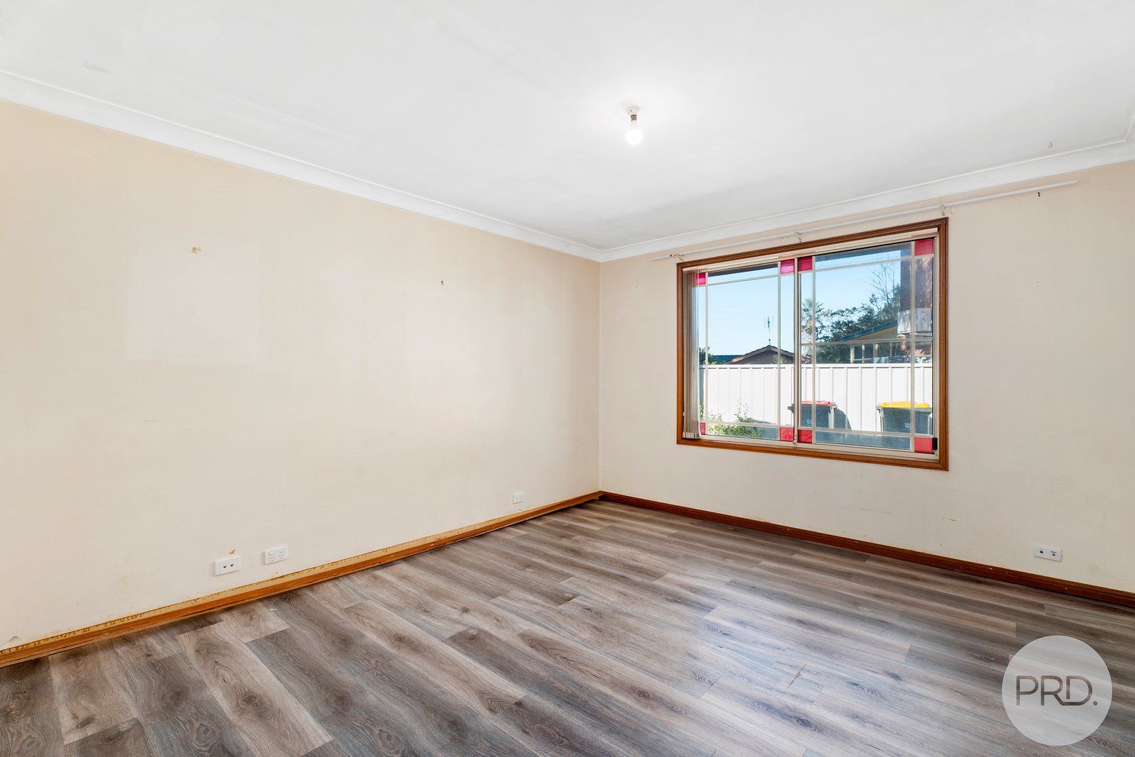 2/6 The Jib  SALAMANDER BAY 17