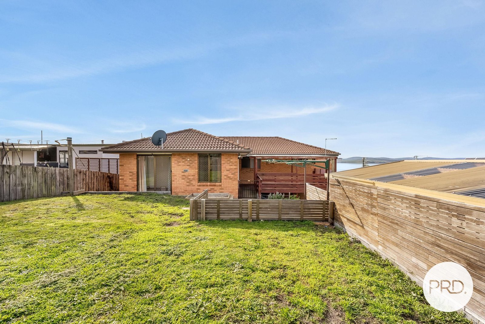 26 Third Avenue MIDWAY POINT 24