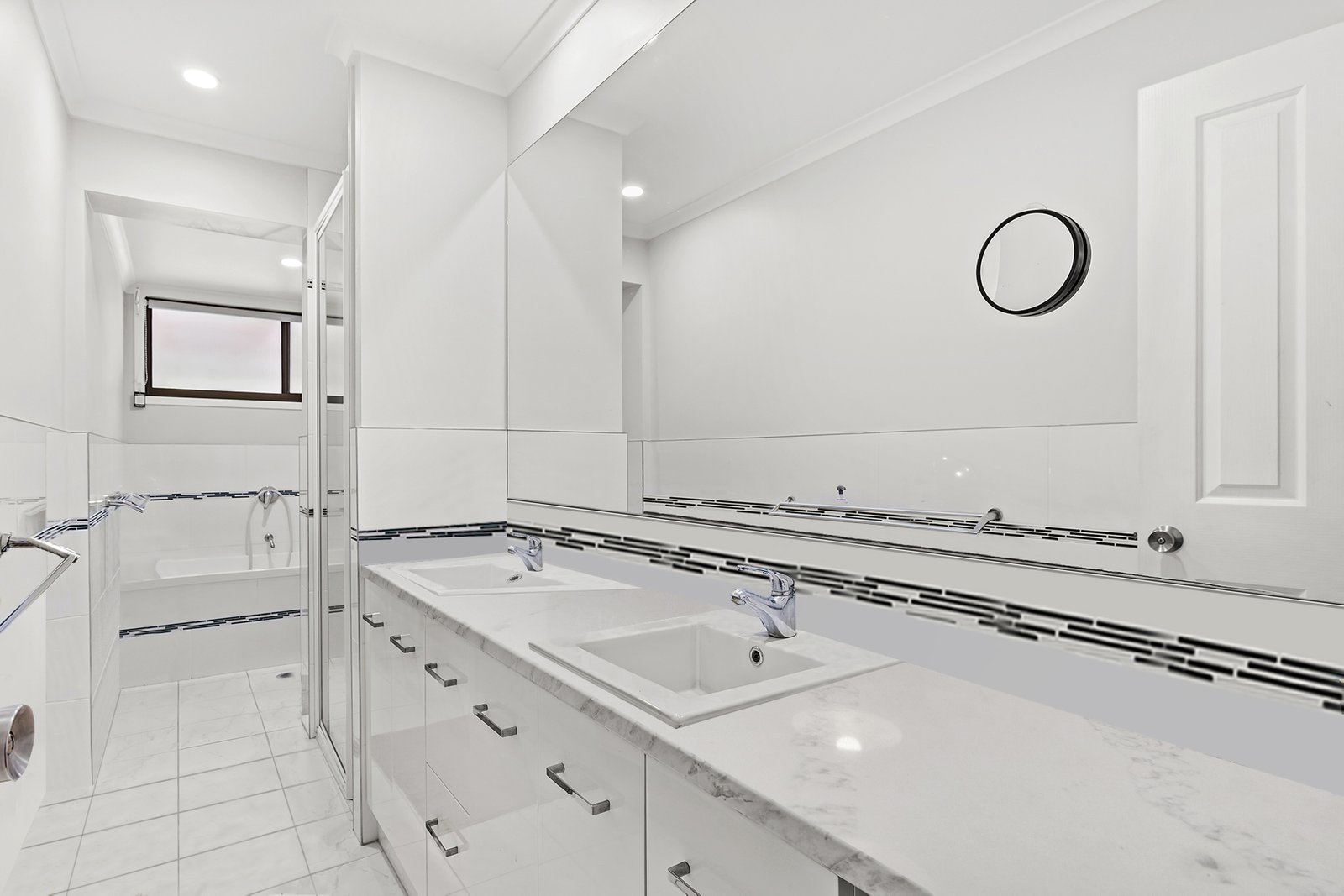 26 Tropic Road CANNONVALE 14