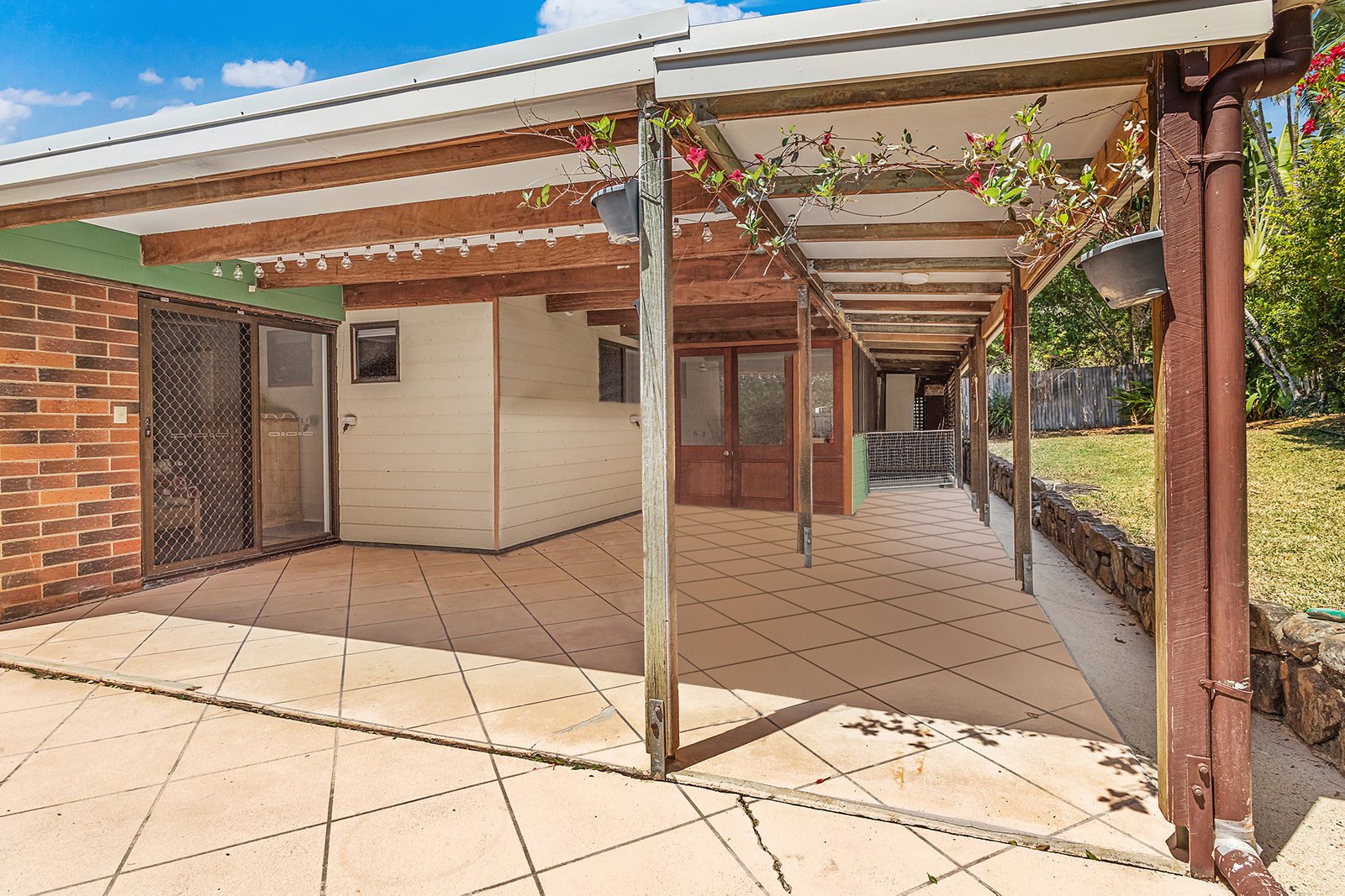 26 Tropic Road CANNONVALE 16