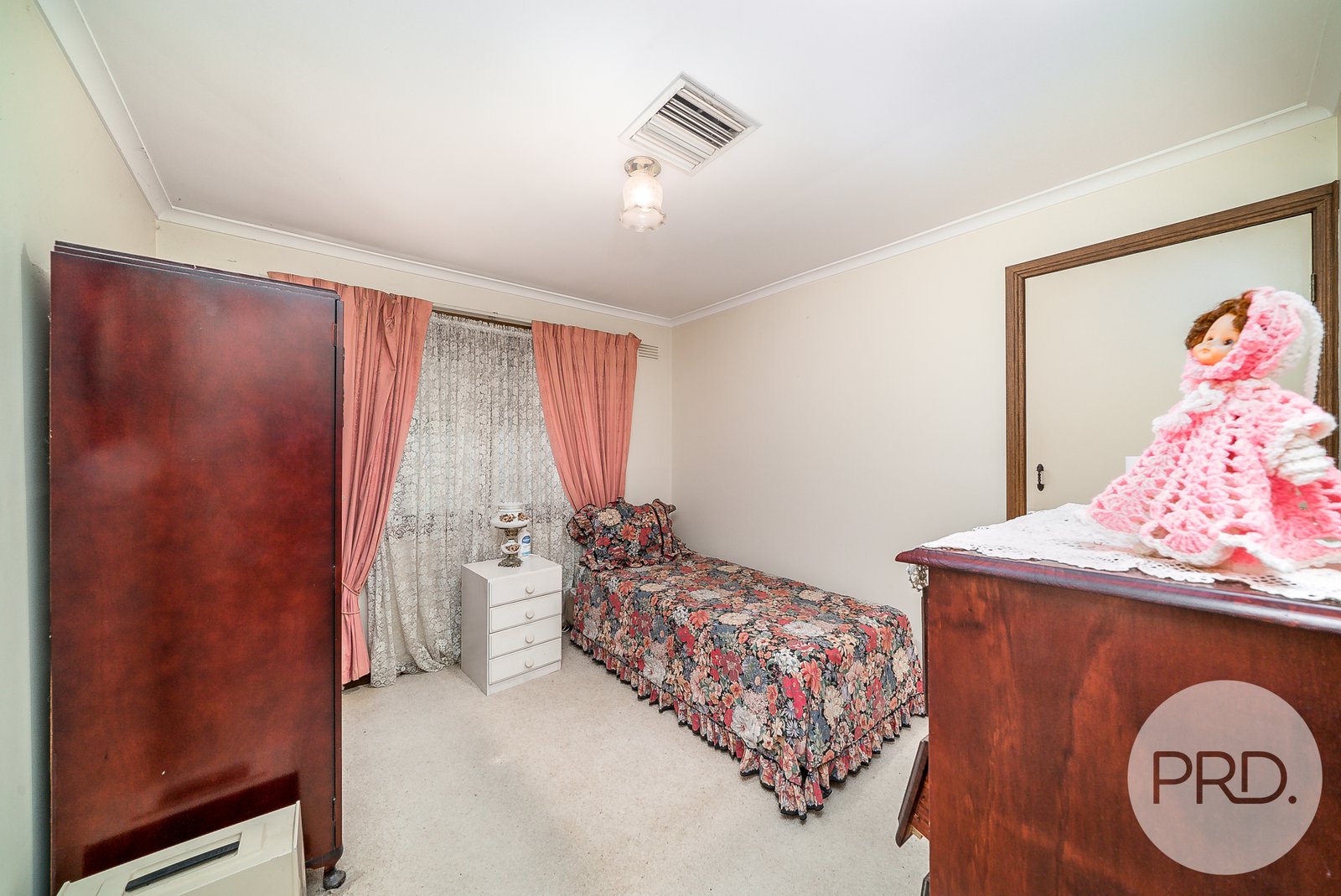 26 Undurra Drive GLENFIELD PARK 8
