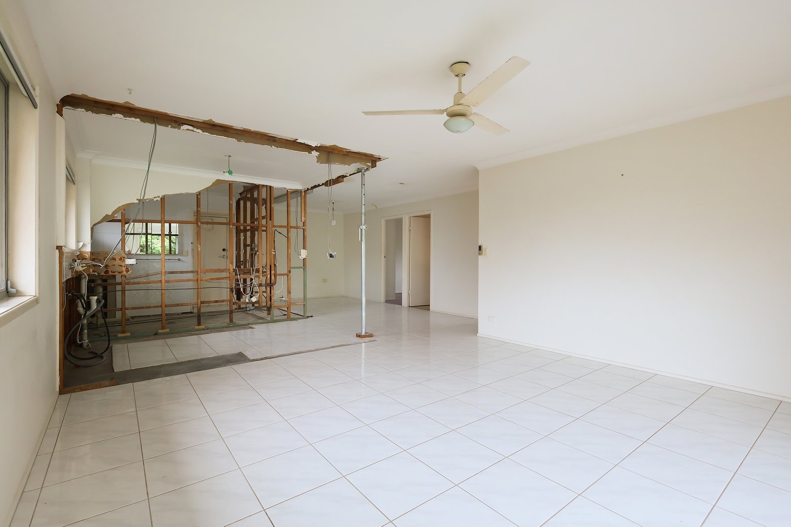 2/6 Vernia Place BIGGERA WATERS 5