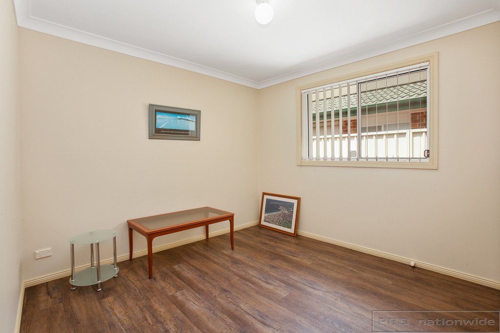 2/6 Wakefield Crescent RAWORTH 14