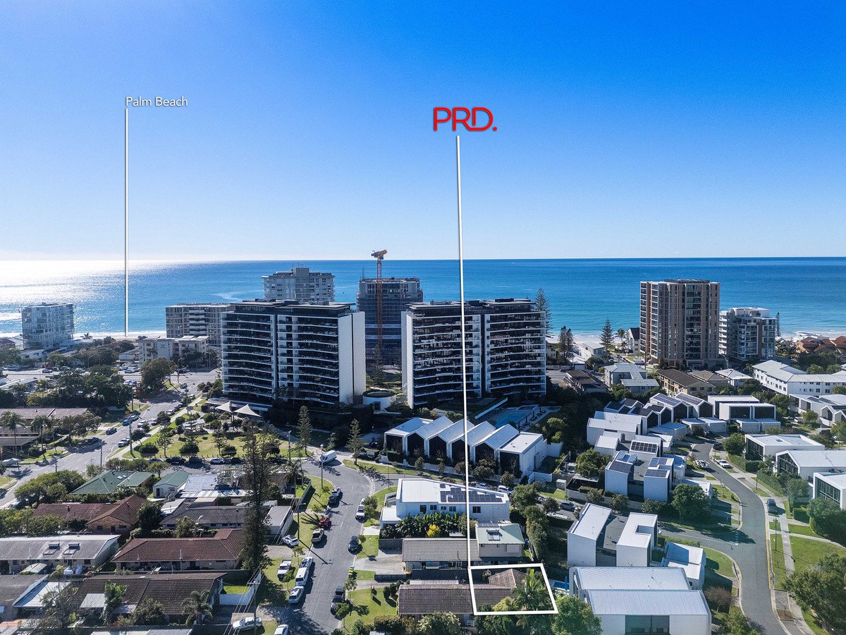 2/6 Walker Avenue Palm Beach 1