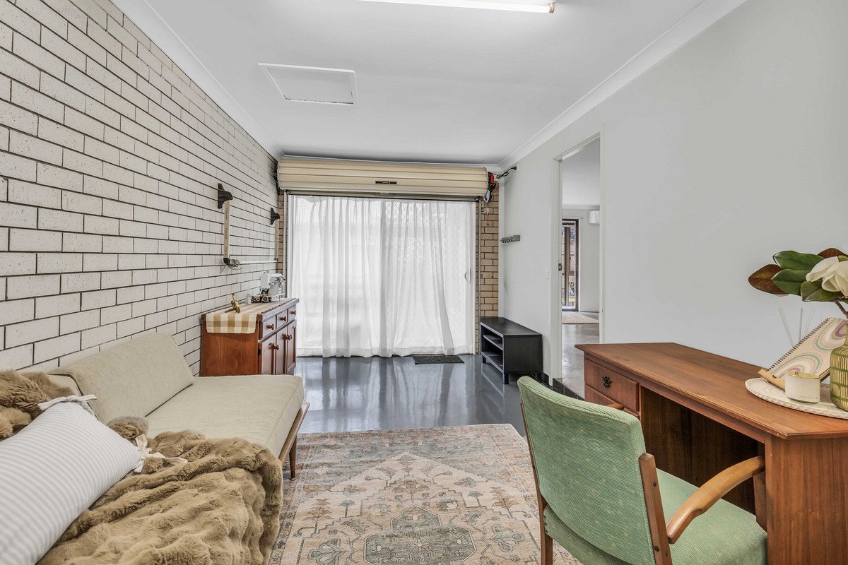 2/6 Walker Avenue Palm Beach 7