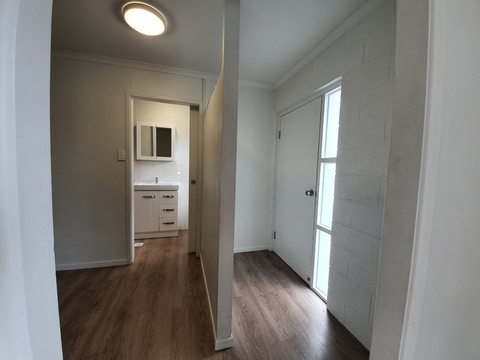 2/6 Waterson Way AIRLIE BEACH 4