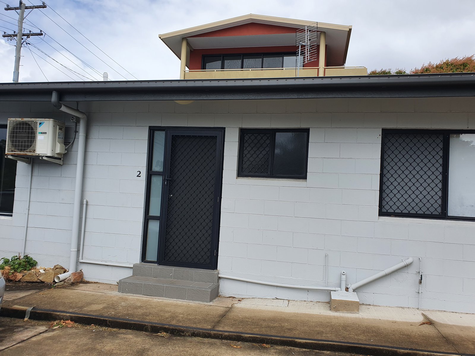 2/6 Waterson Way AIRLIE BEACH 13