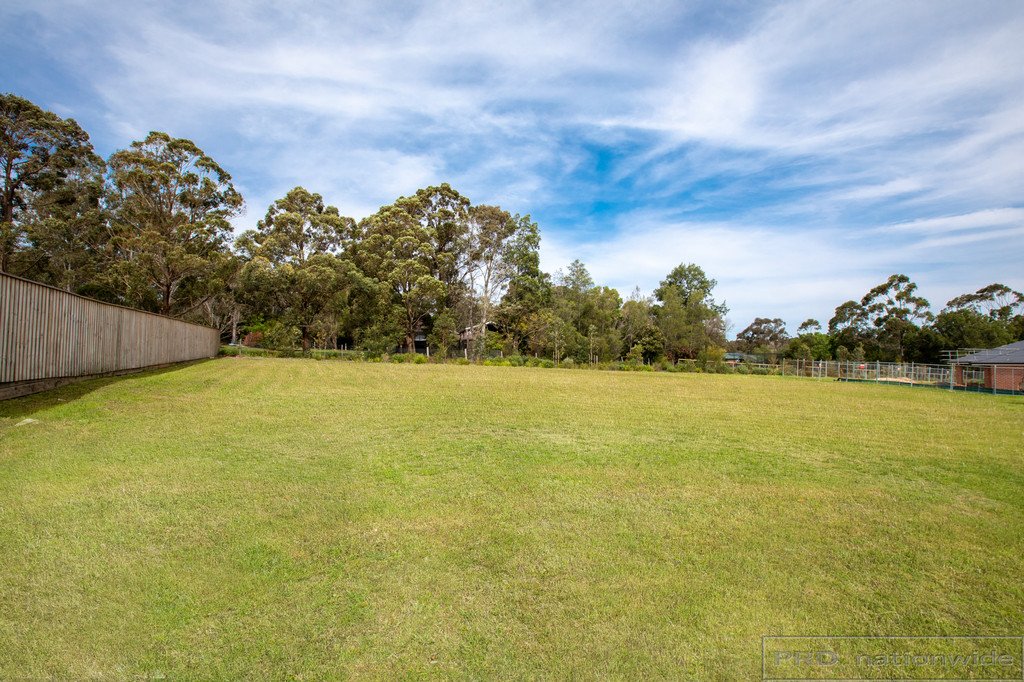 26 Watervale Circuit CHISHOLM 5
