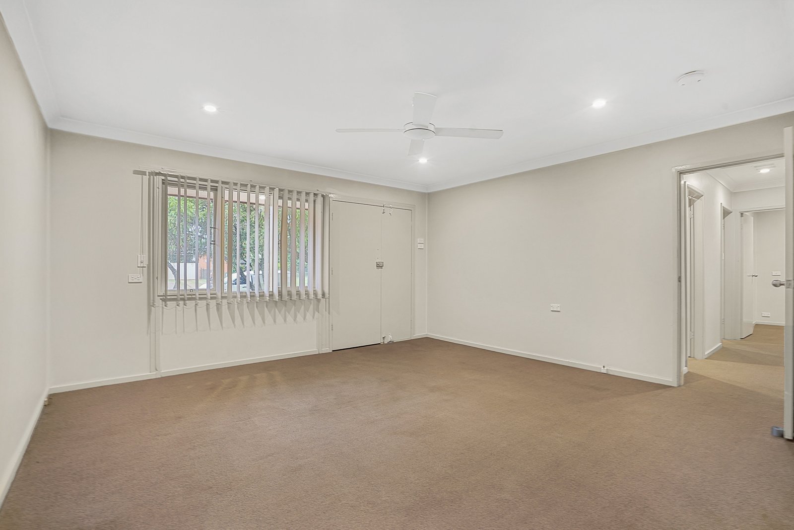 26 Weber Crescent EMERTON 4