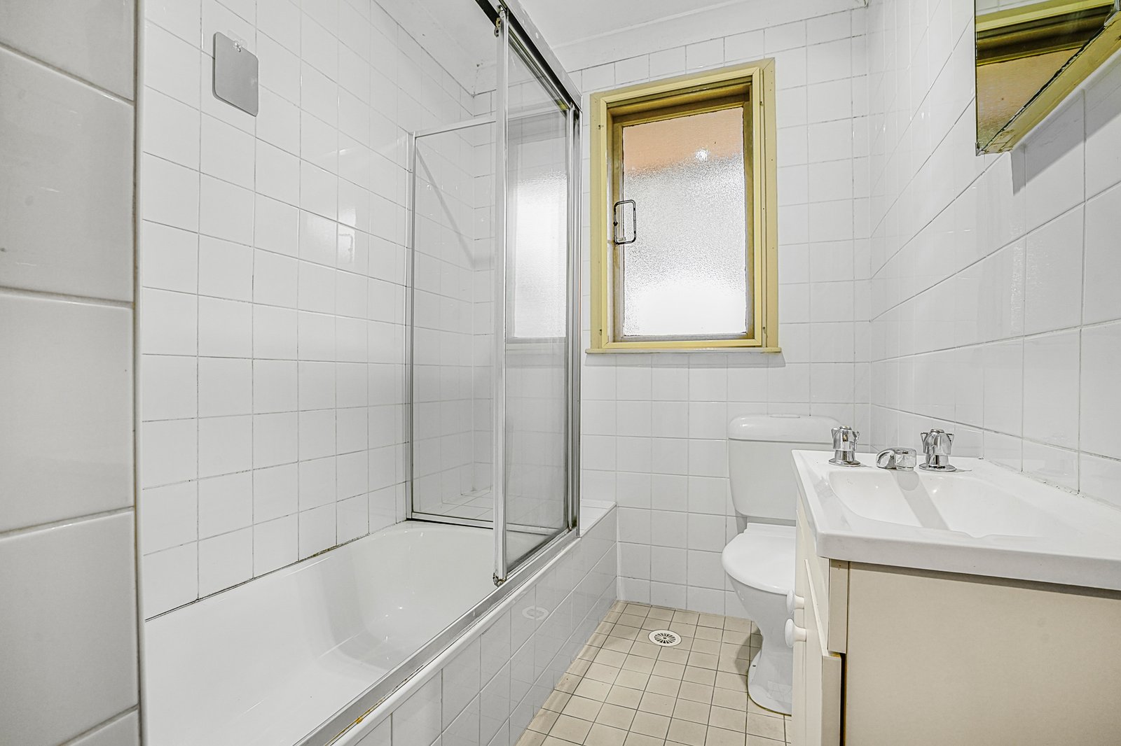 26 Weber Crescent EMERTON 6