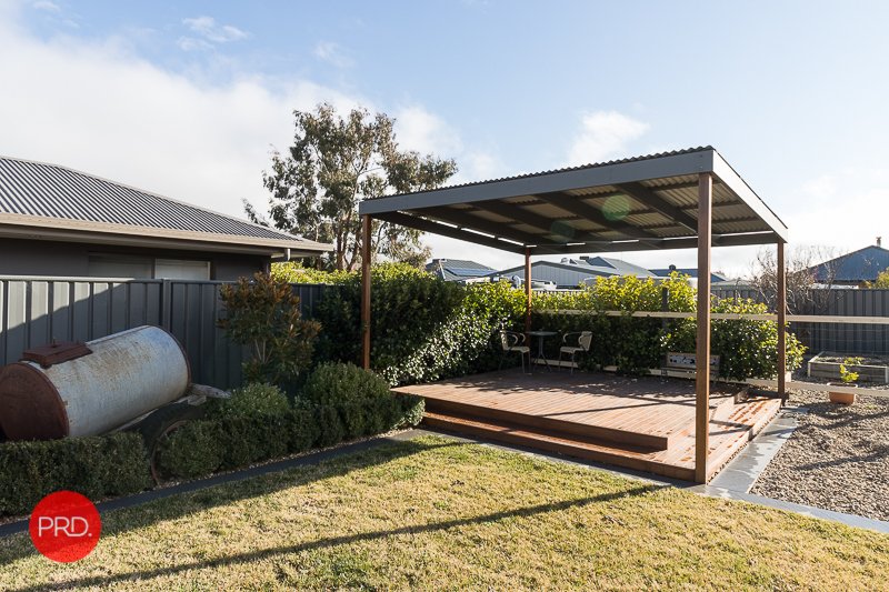 26 Westwood Circuit BUNGENDORE 18