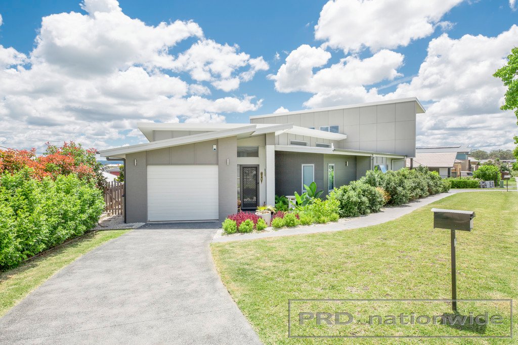 26 Whitetip Street CHISHOLM 1