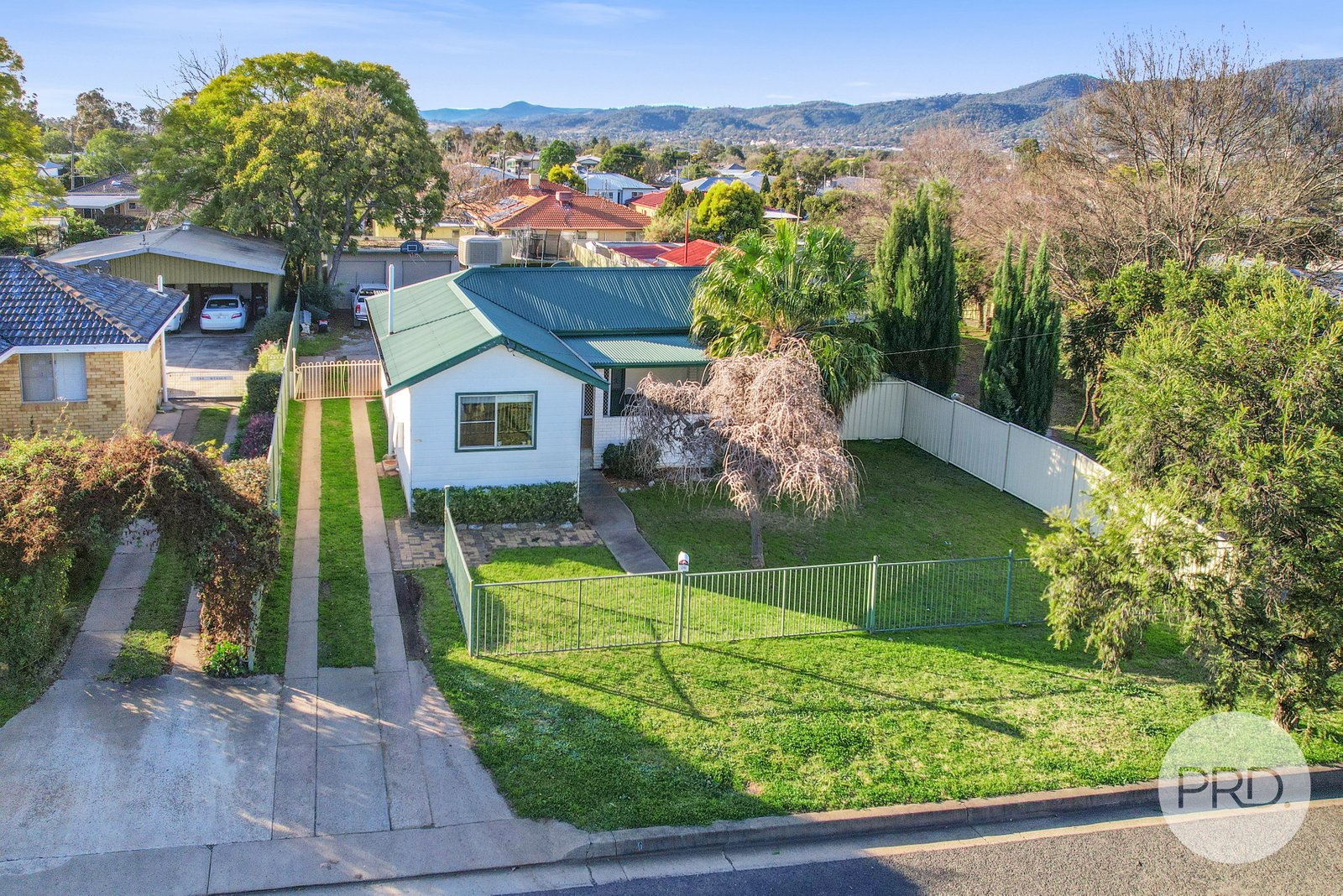 26 Wilburtree Street TAMWORTH 2