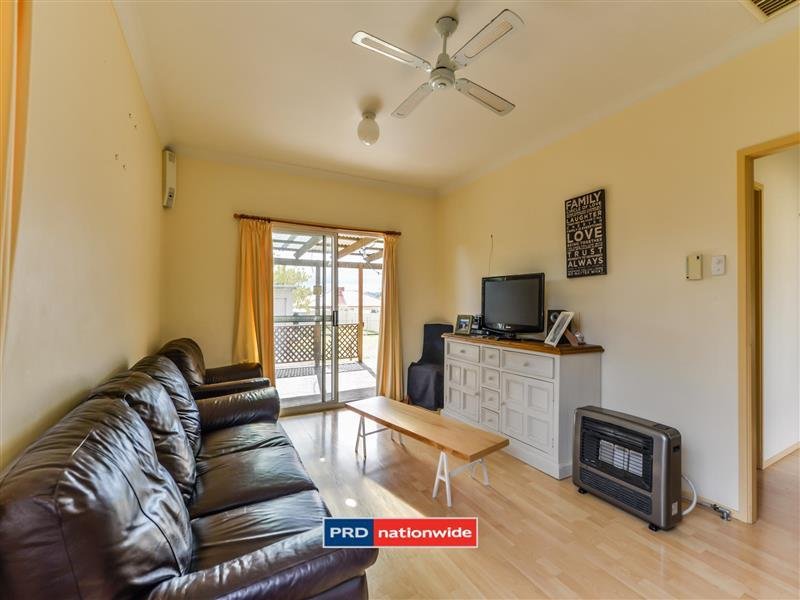 26 Wilburtree Street TAMWORTH 3