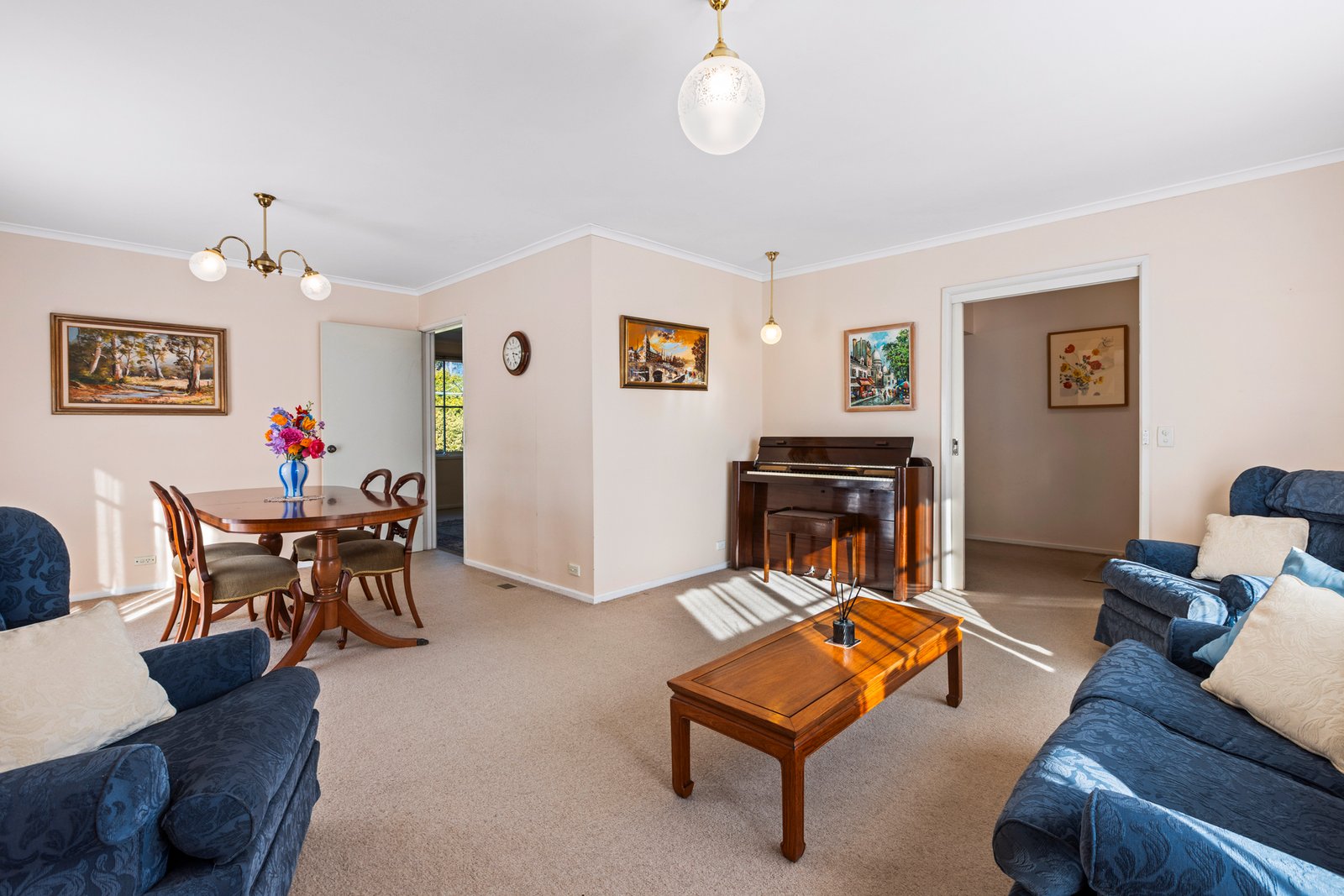 Gallery: 26 Windella Crescent