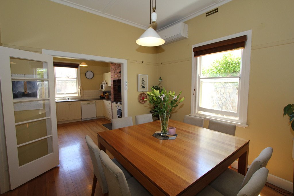26 Windermere Street South BALLARAT CENTRAL 9