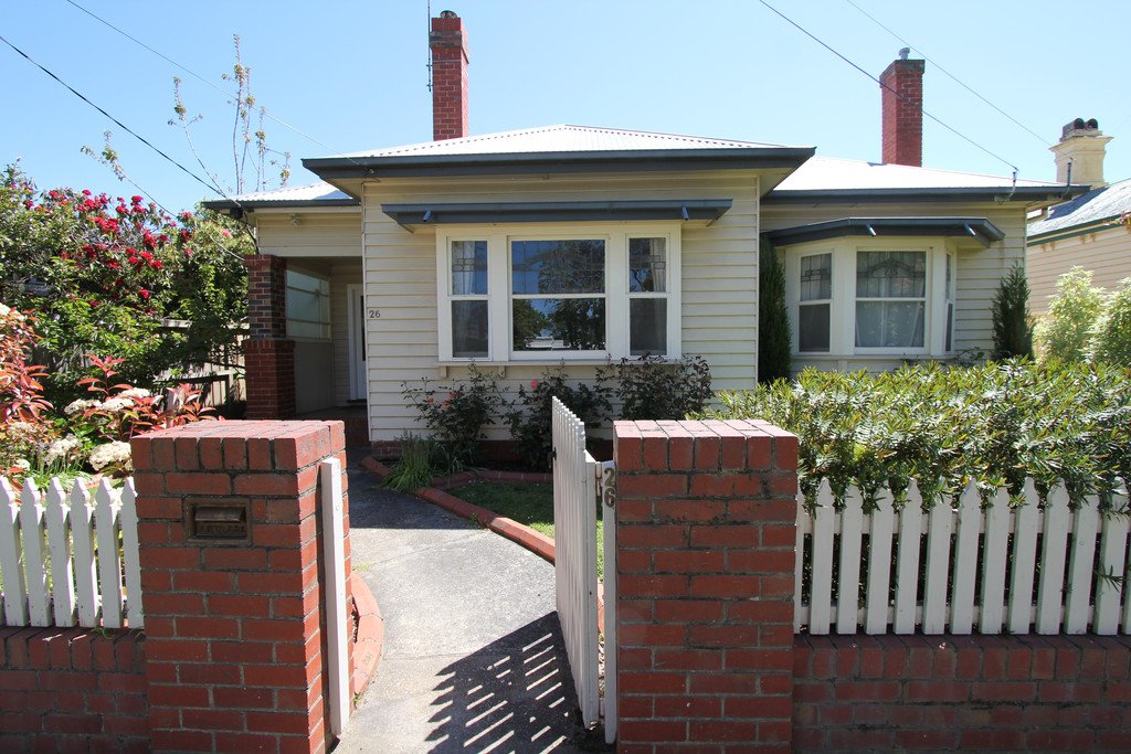 26 Windermere Street South BALLARAT CENTRAL 18