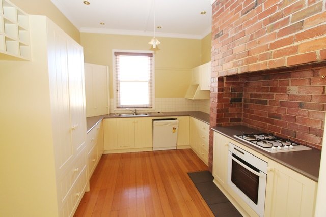 26 Windermere Street South BALLARAT CENTRAL 8