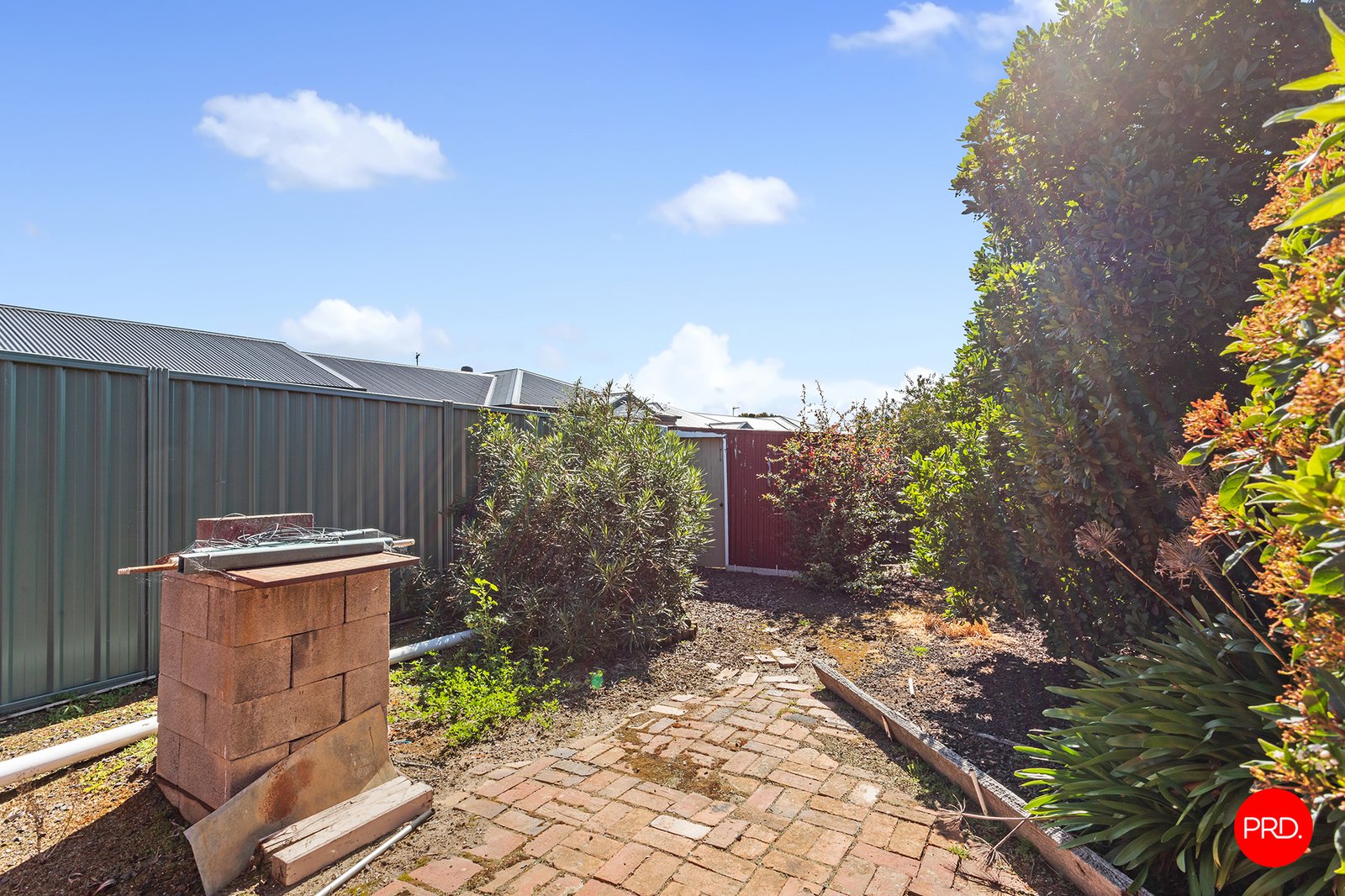 26 Wood Street LONG GULLY 18