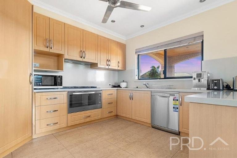 26 Yirrawari Street BAYNTON 7
