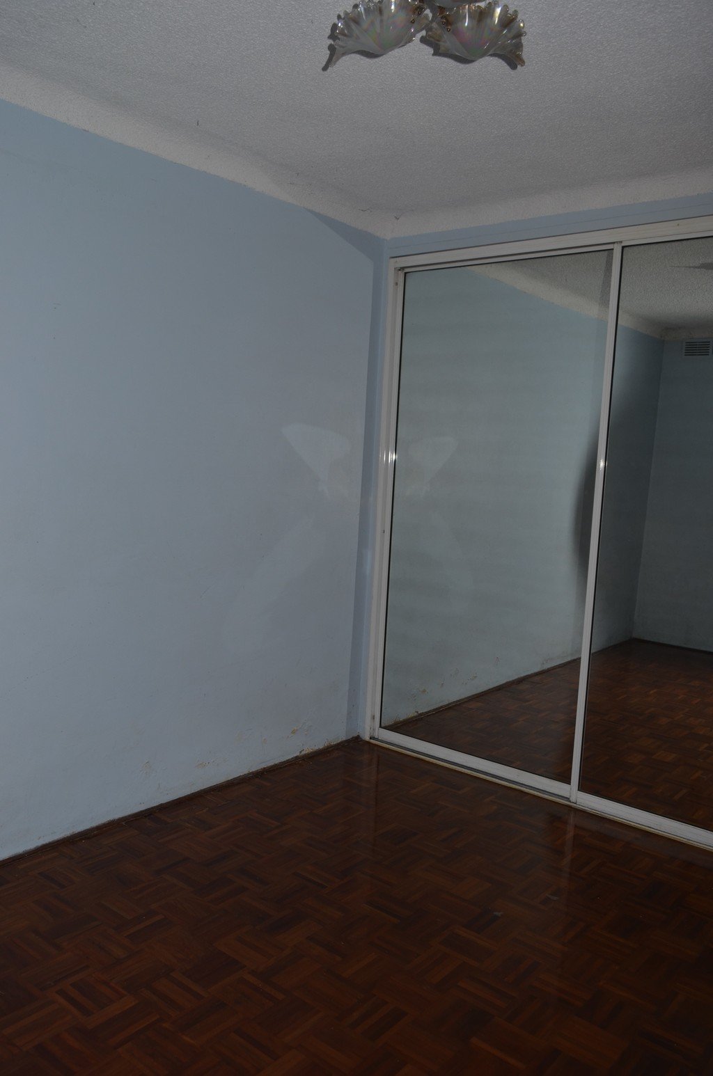 2/60-62 Speed Street LIVERPOOL 4