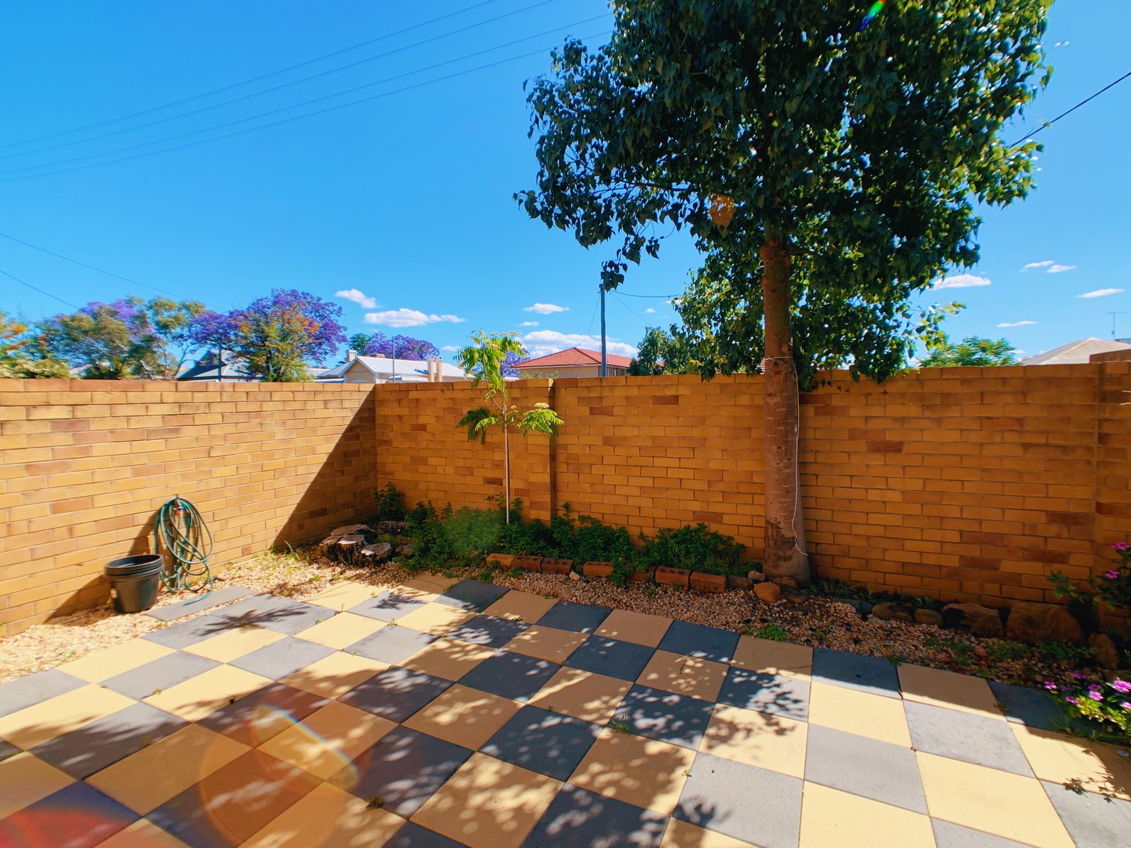 2/60 Crown Street TAMWORTH 2