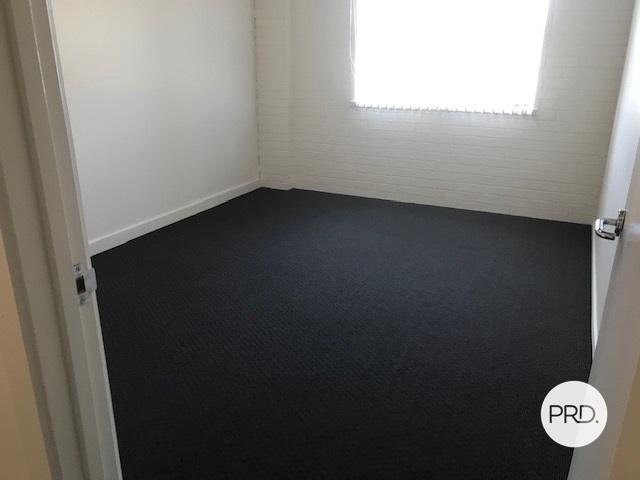 2/60 Federal Street NORTH HOBART 5
