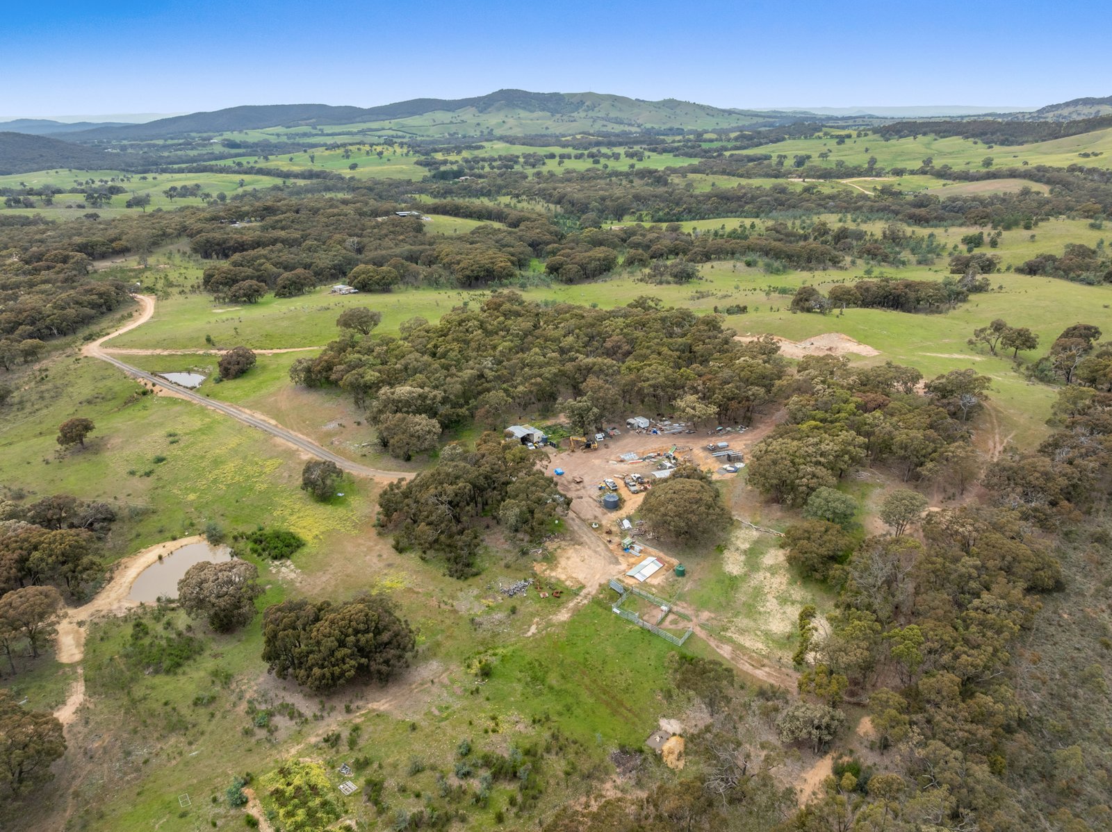Gallery: 260 Hardings Lane