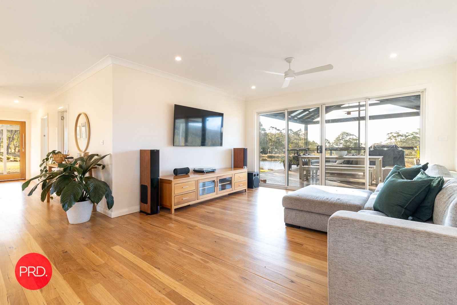 260 Harolds Cross Road CAPTAINS FLAT 9