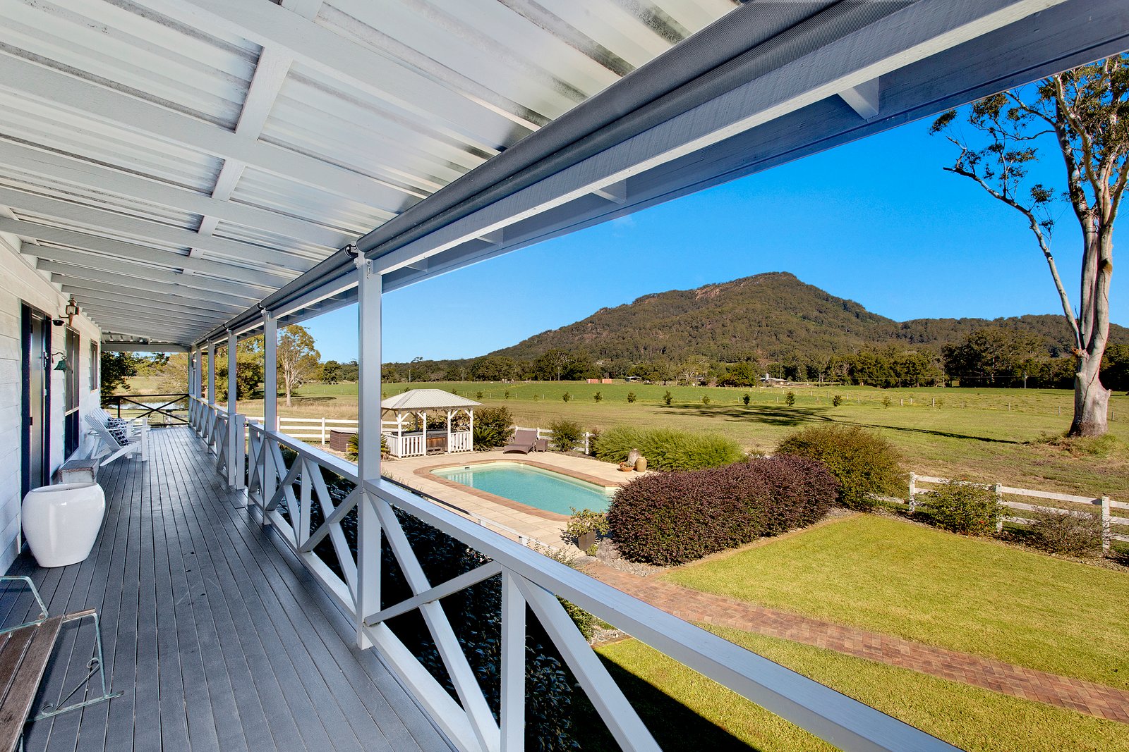 260 Isaacs Lane JOHNS RIVER 6