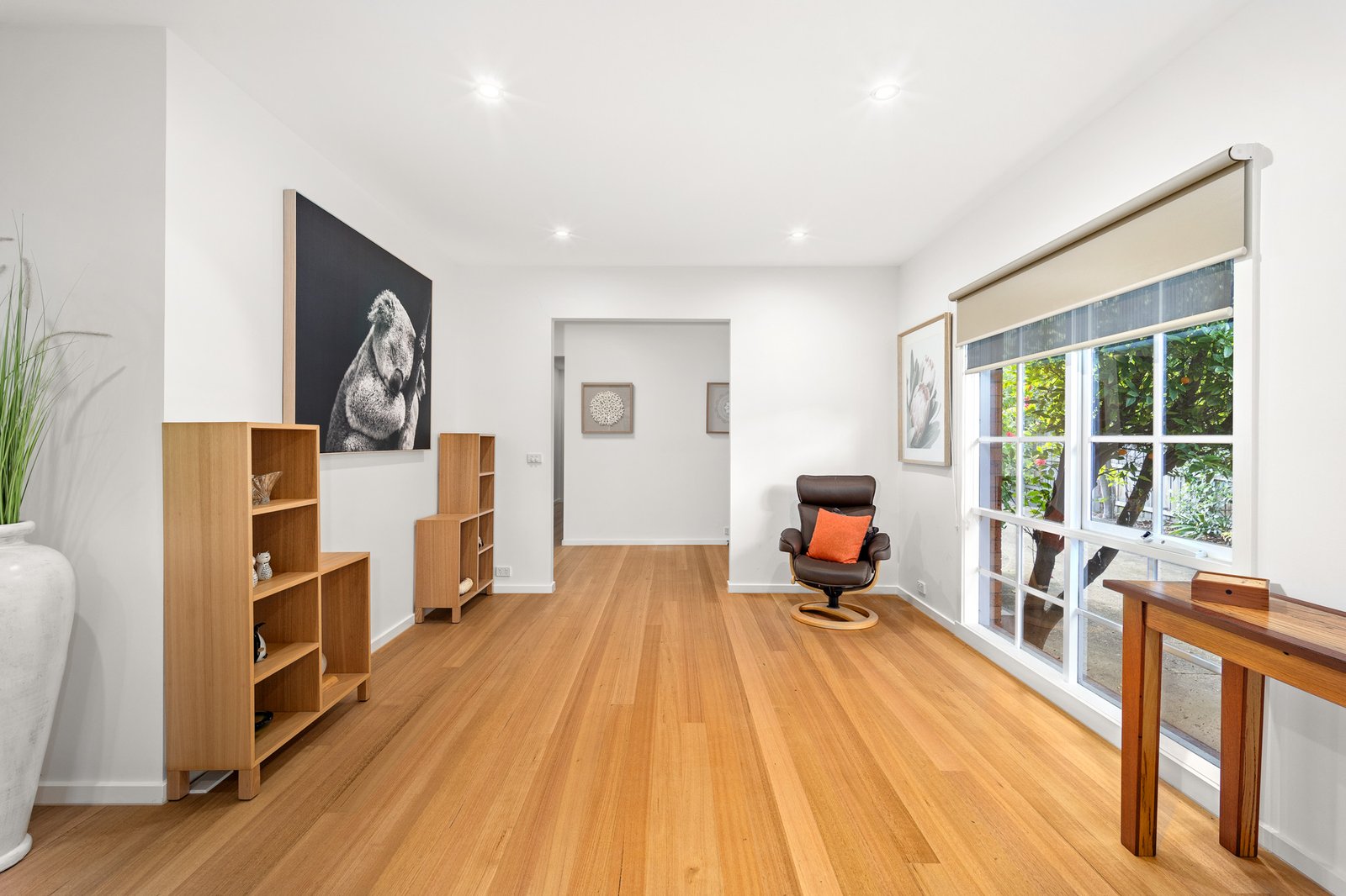 Real Estate and Property in 2/60 Locksley Road, Ivanhoe, VIC