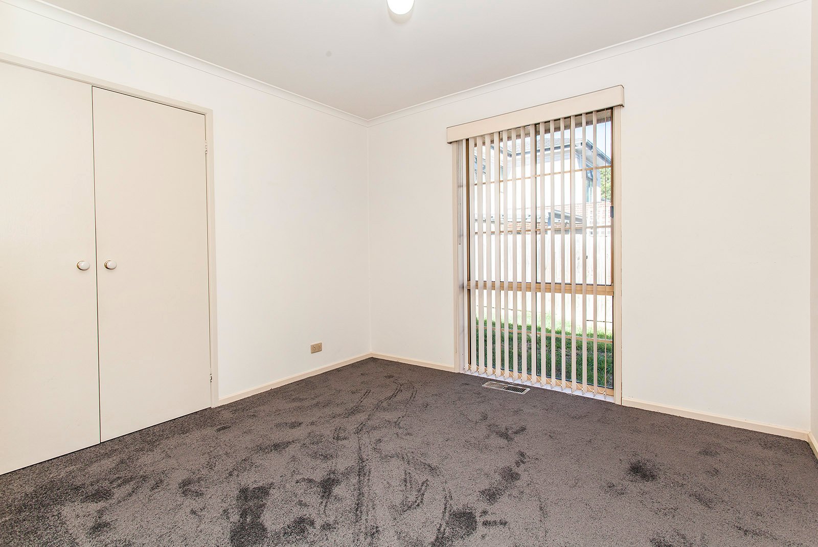 Real Estate and Property in 2/60 McCulloch Street, Nunawading, VIC