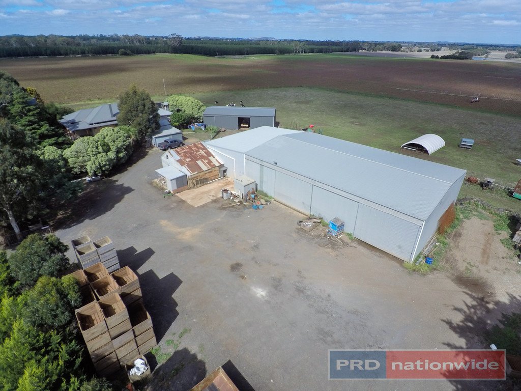260 Powells Road CLARKES HILL 2
