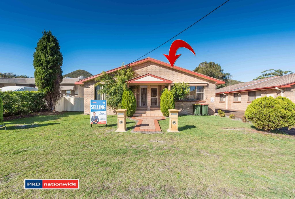 2/60 Tomaree Road SHOAL BAY 1