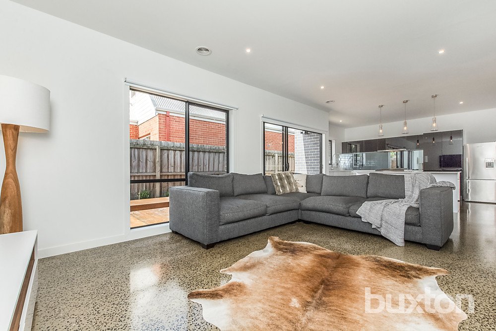 Gallery: 2/60 West Fyans Street