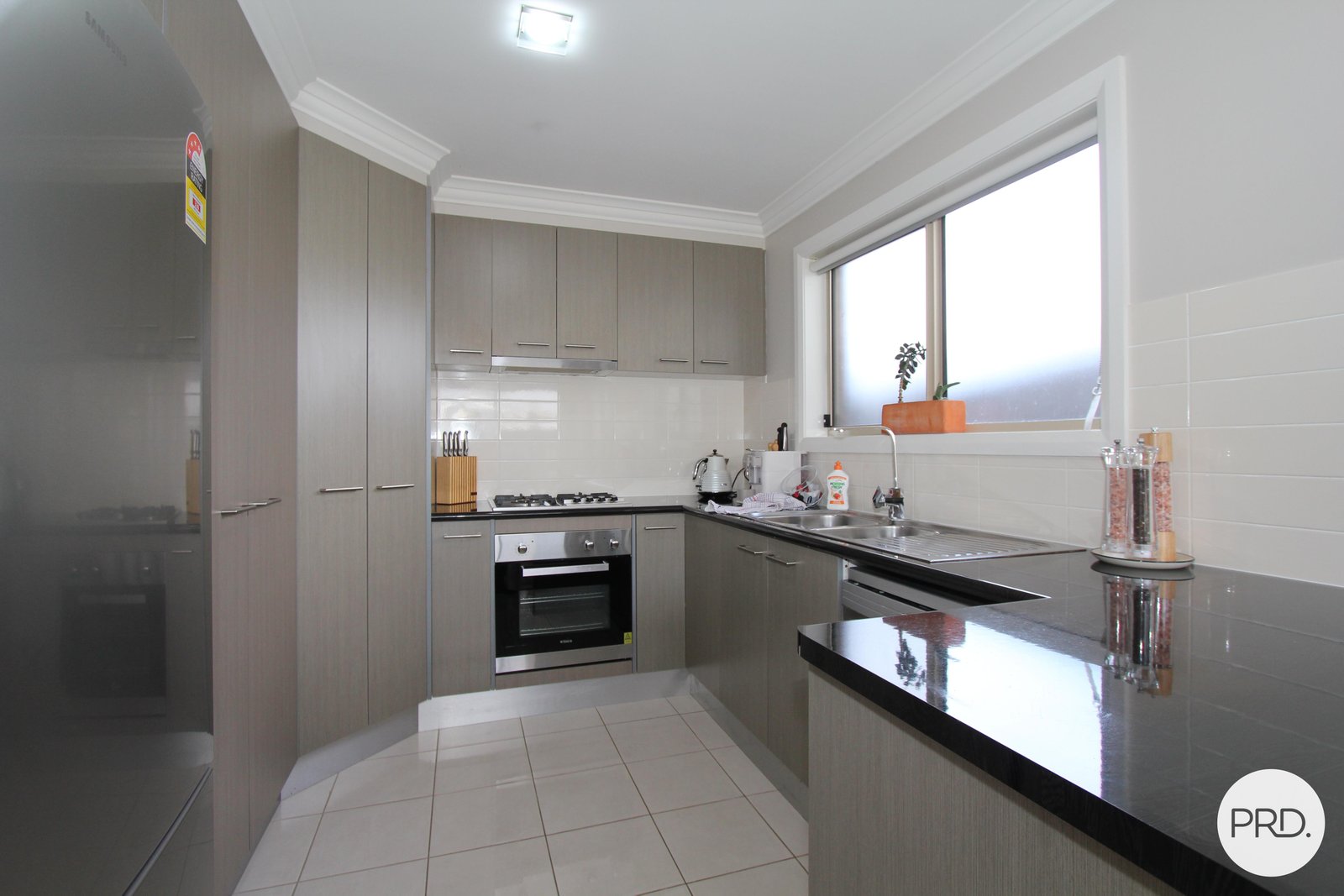 2/604 Havelock Street BLACK HILL 2