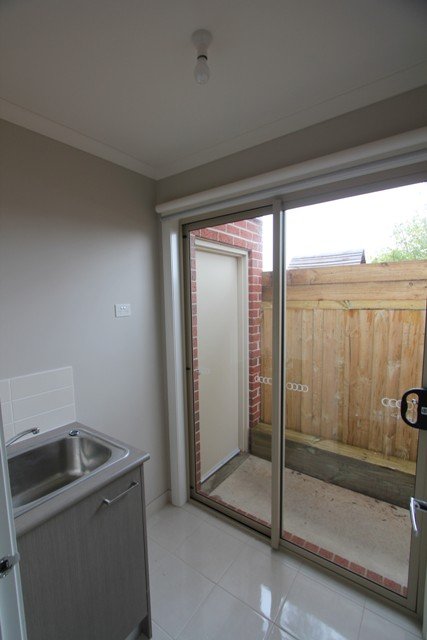 2/604 Havelock Street BLACK HILL 7