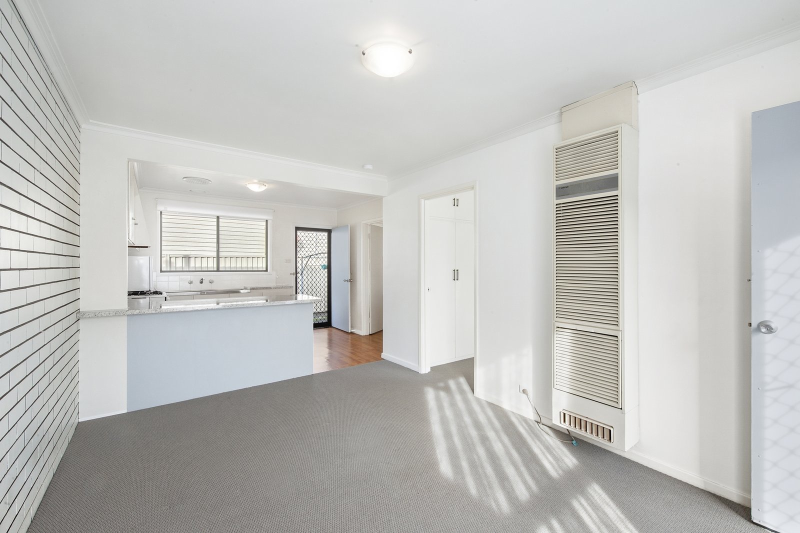 Gallery: 2/607 Creswick Road