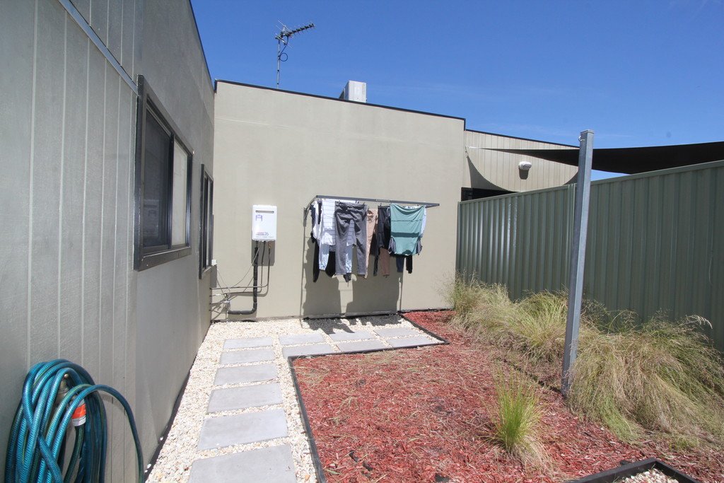 2/607 Grant Street BALLARAT 6