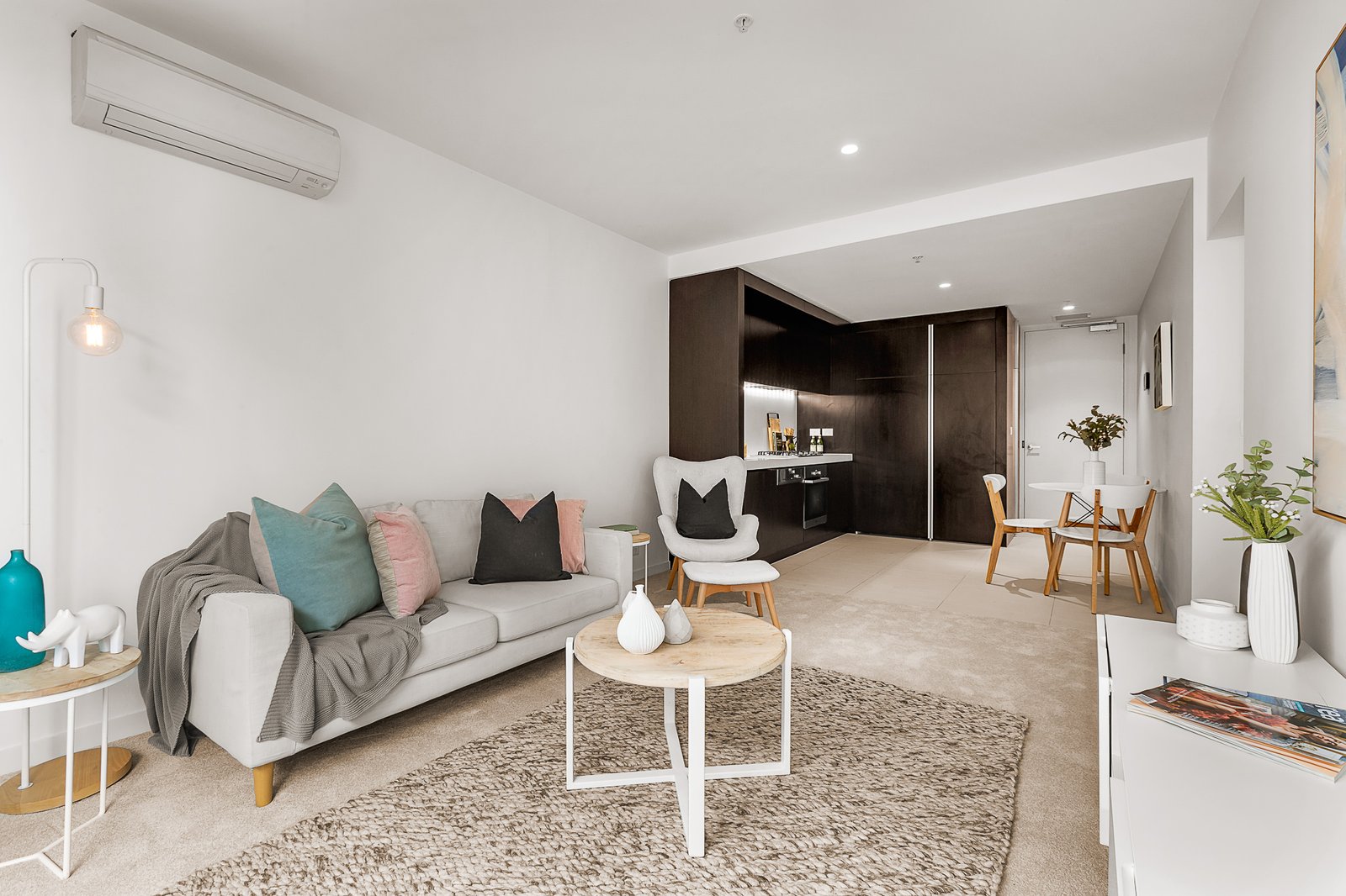Gallery: 2608/50 Albert Road