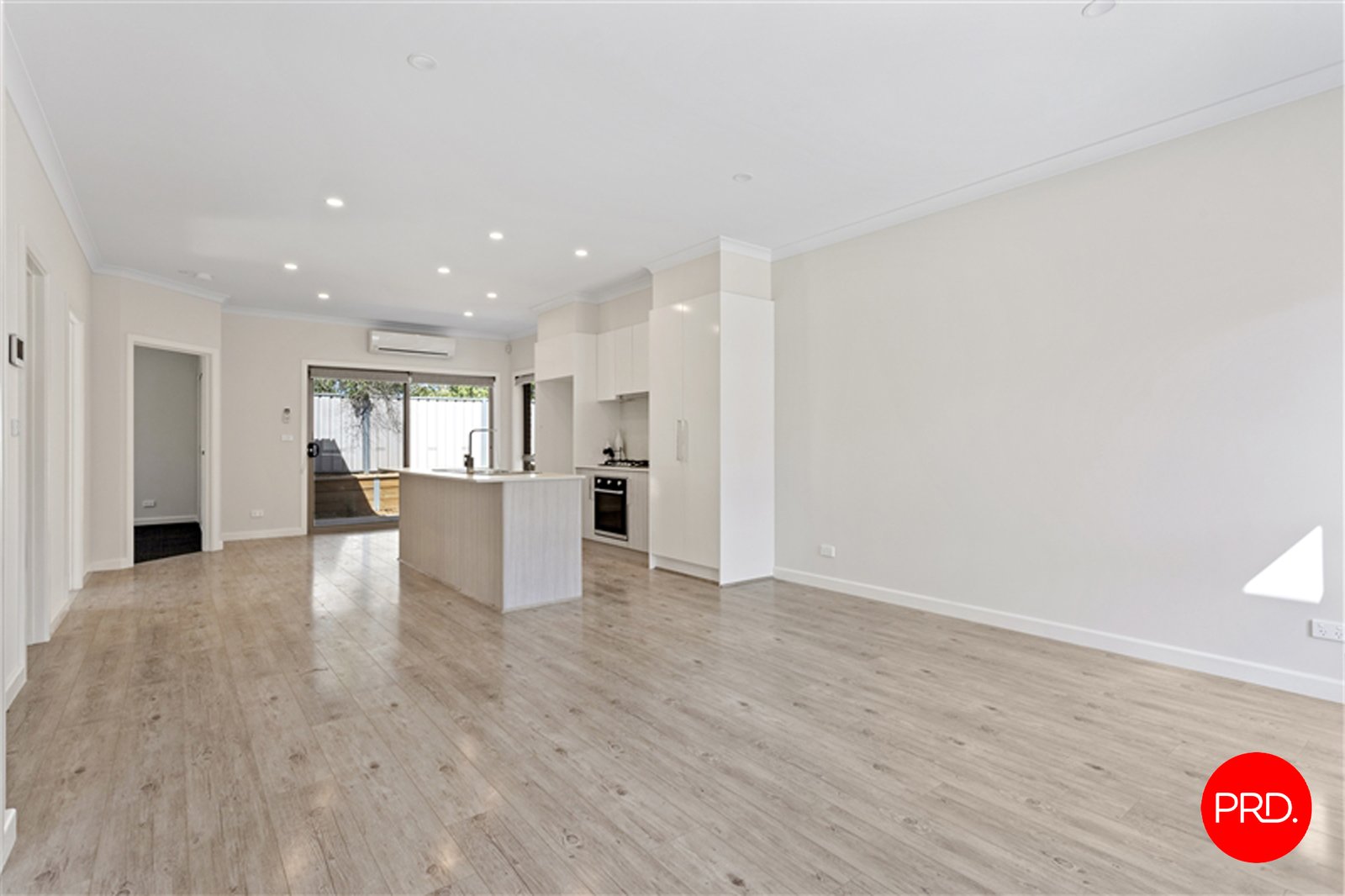 2/60a Smith Street NORTH BENDIGO 3