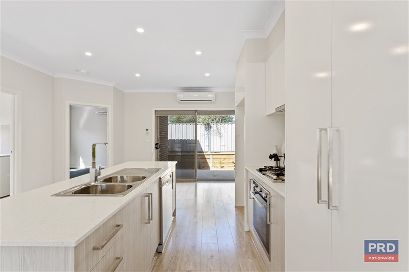 2/60a Smith Street NORTH BENDIGO 4