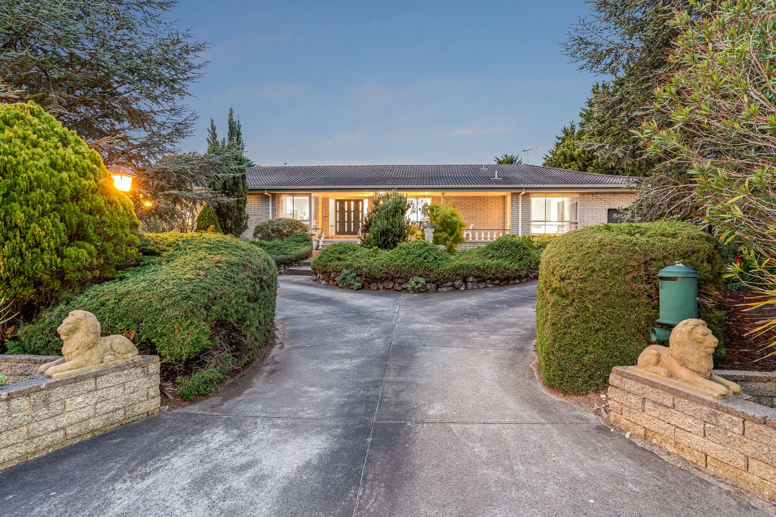 Gallery: 261-265 Jetty Road