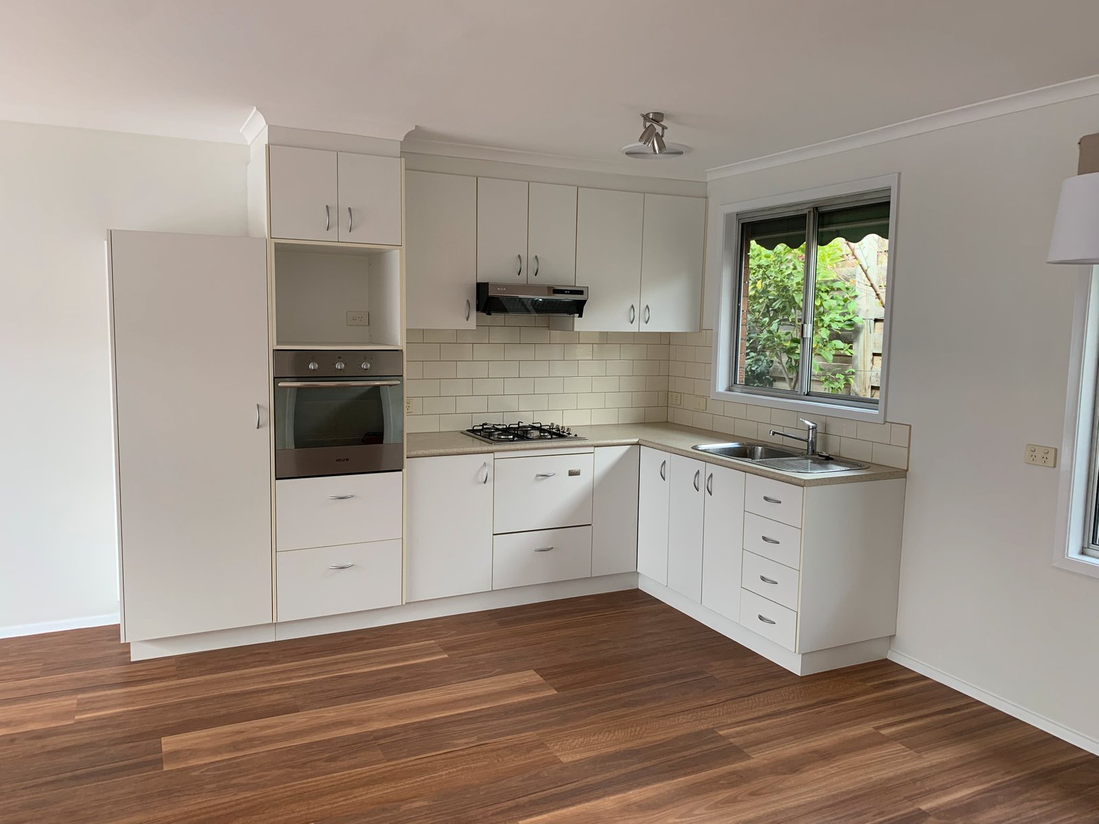 Gallery: 2/61 Barrabool Road