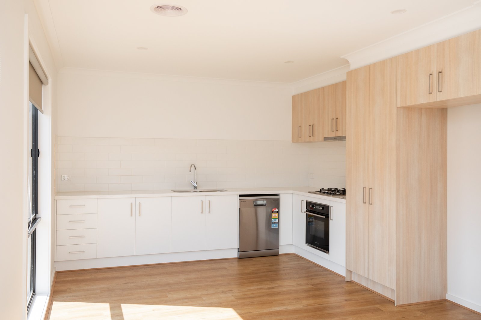 Gallery: 2/61 Beverin Street